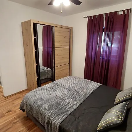 Beautiful Four Color Rooms Cres