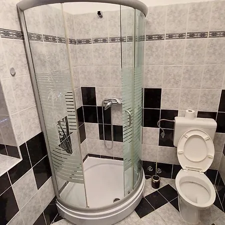 Beautiful Four Color Rooms * Cres